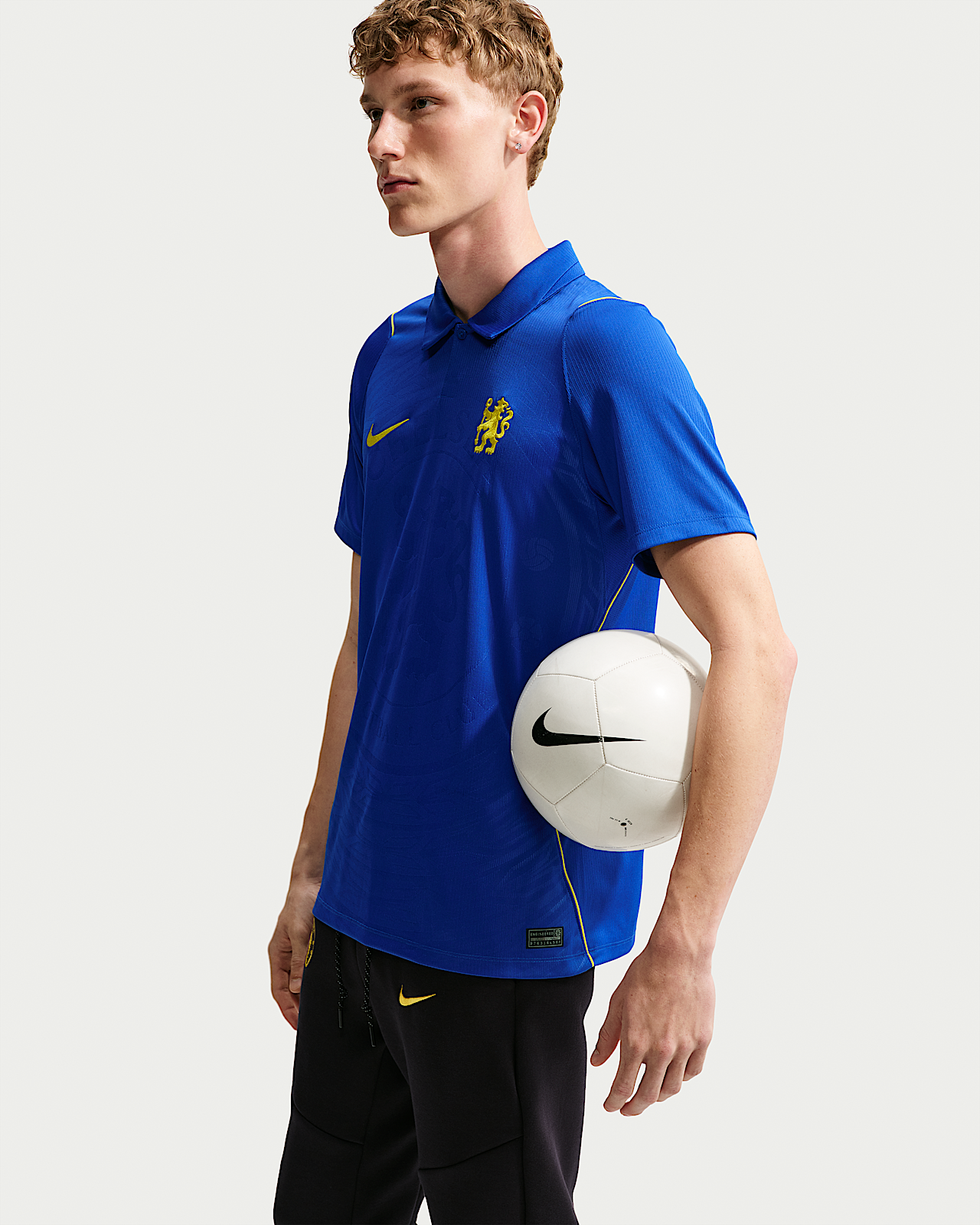 【限定】Chelsea FC サッカーシャツ Nike 選手サイン入り Мужские джерси Chelsea FC 2026/27 Stadium Home Nike Dri-FIT Soccer